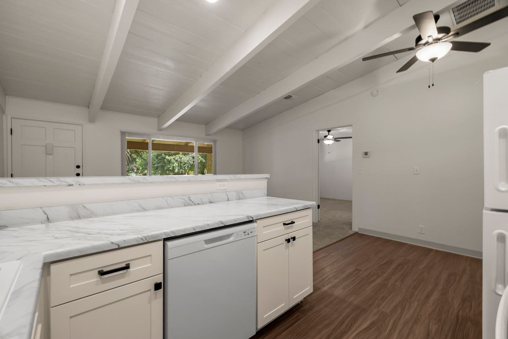 Chico Apartment: 1565 N. Cherry Street