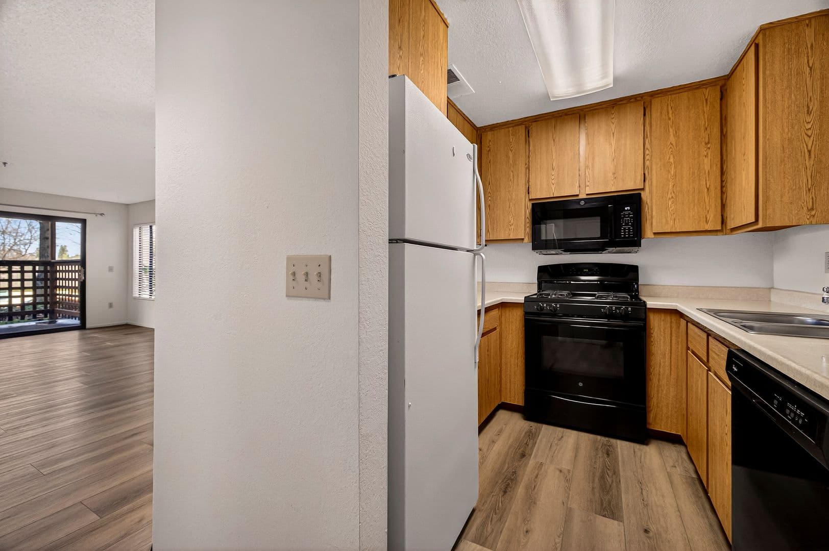 Chico Apartment: 2701 Sierra Sunrise Terrace