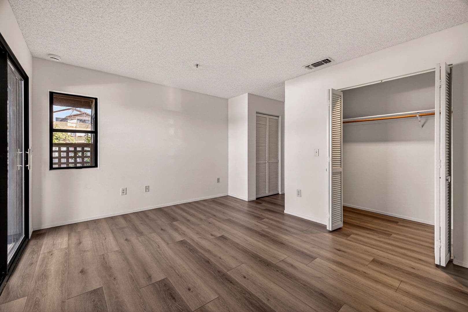 Chico Apartment: 2701 Sierra Sunrise Terrace