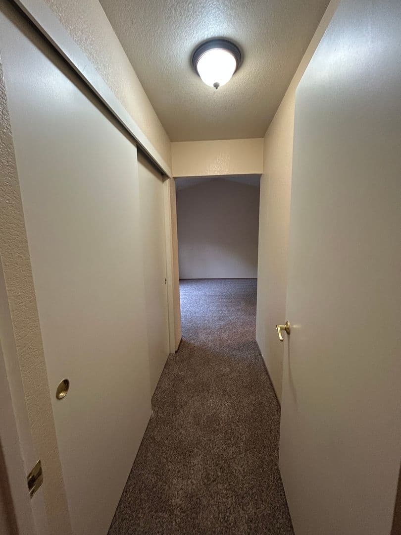 Redding House: 604 Alamine Dr.