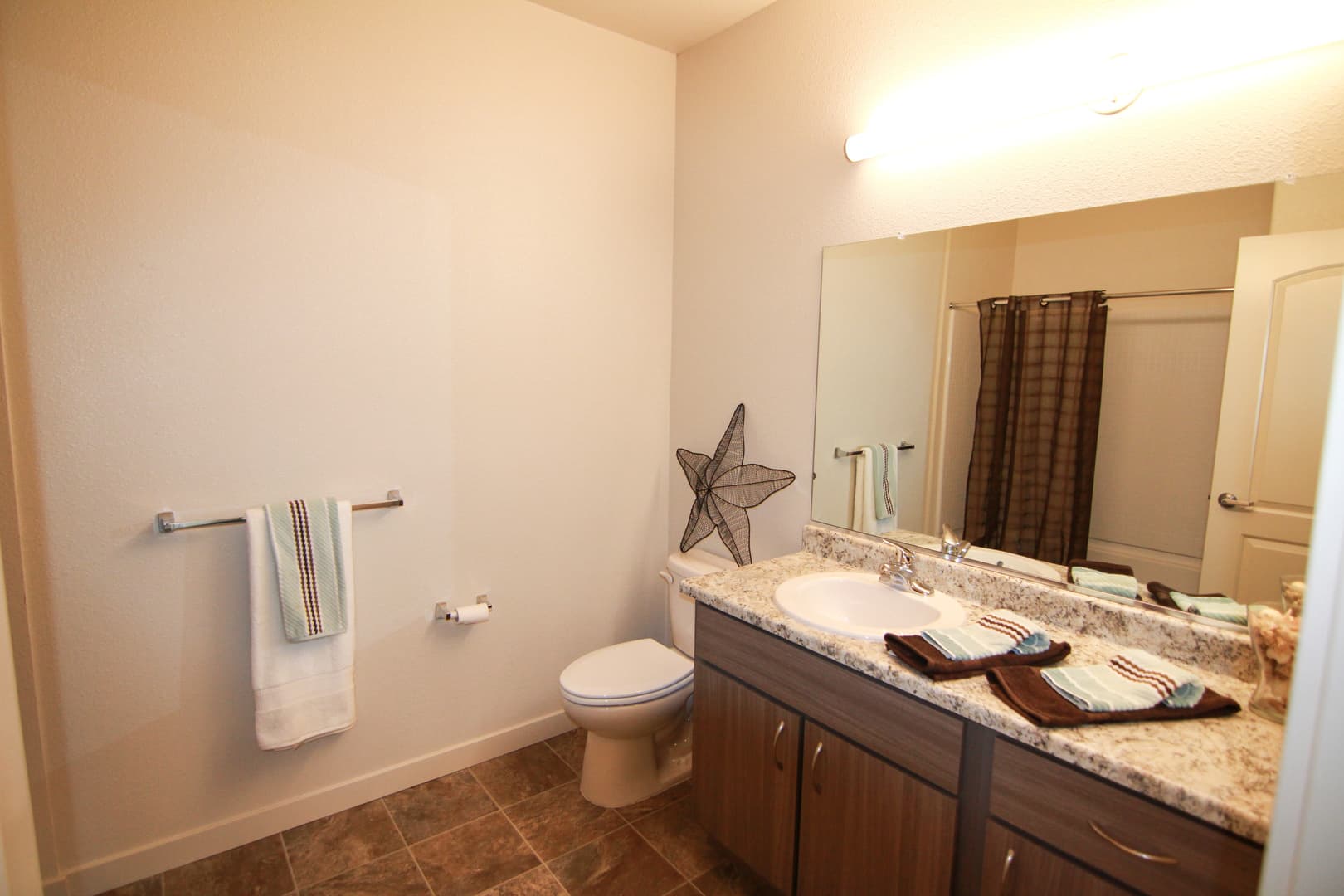 Chico Apartment: 1080 E. Lassen Avenue