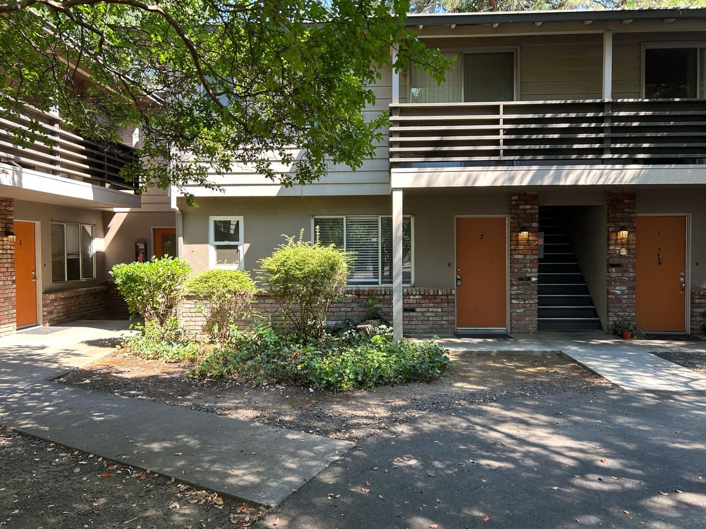 Chico Apartment: 1748 Neal Dow Avenue