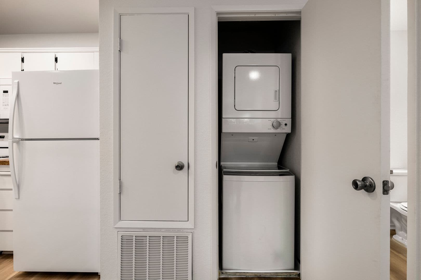 Chico Apartment: 2060 Amanda Way