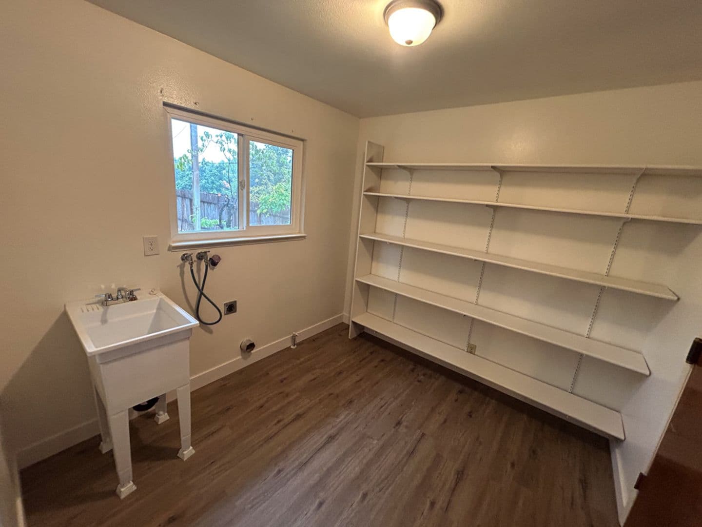 Redding House: 737 Estate St
