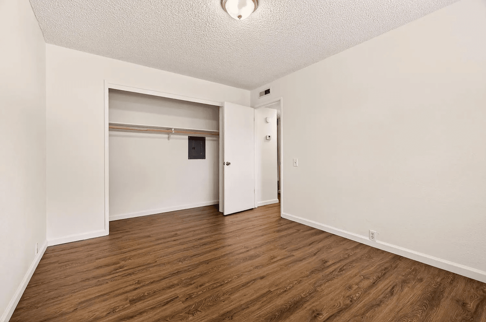 Chico Apartment: 615 Rancheria Drive