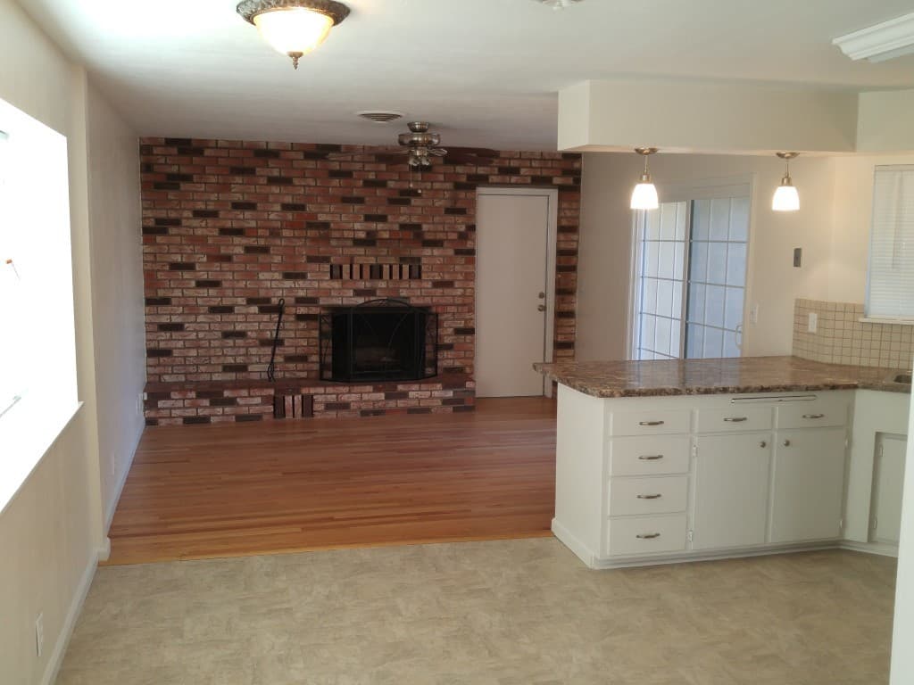 Redding House: 2014 Glengary Dr.
