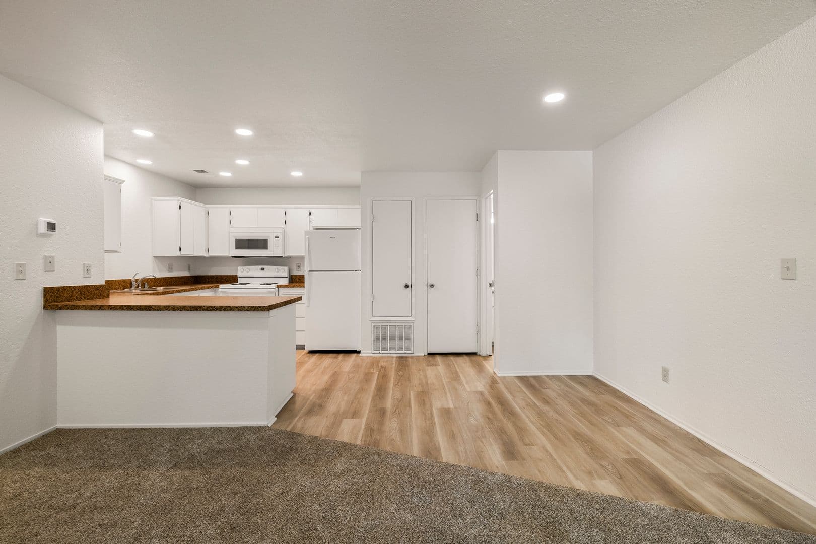 Chico Apartment: 2060 Amanda Way