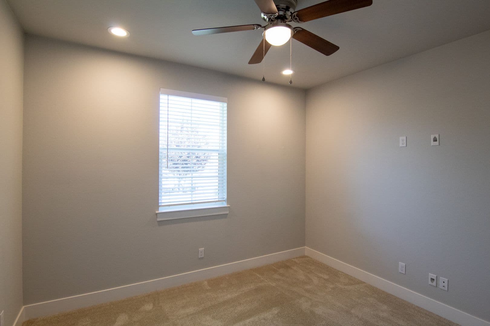 Redding House: 6053 Fallworth Drive
