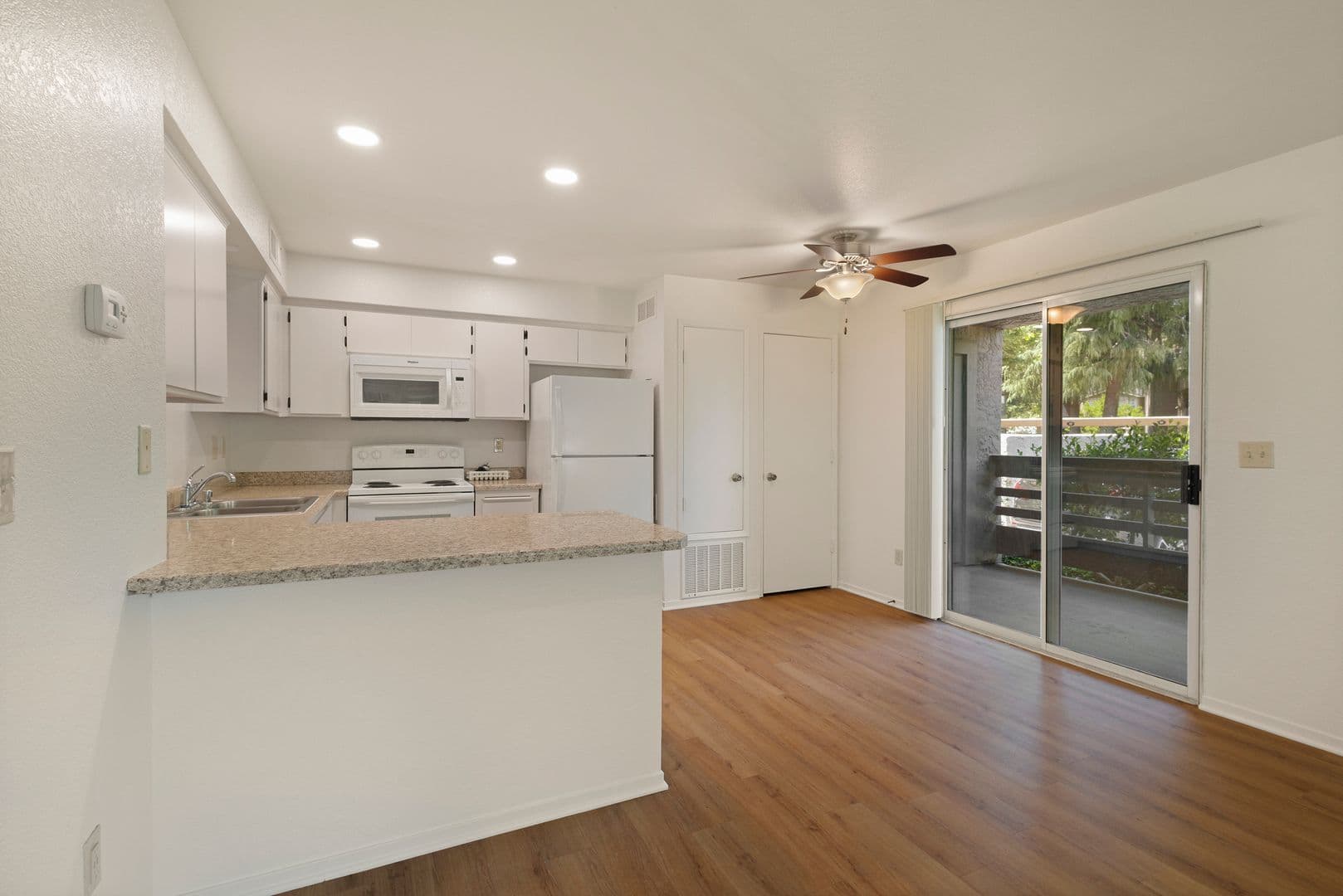 Chico Apartment: 2060 Amanda Way