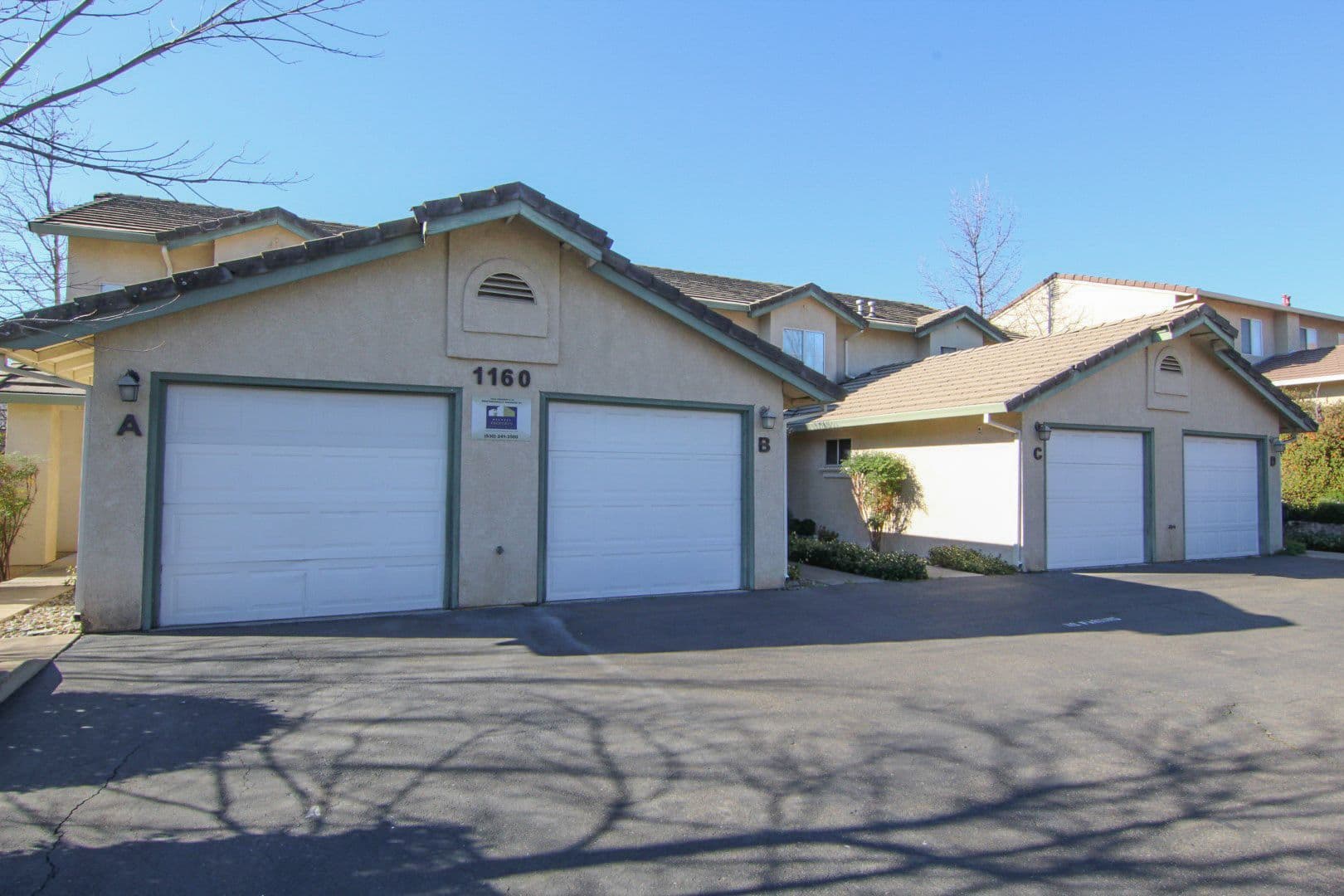 Redding Apartment: 1160 Burton Drive