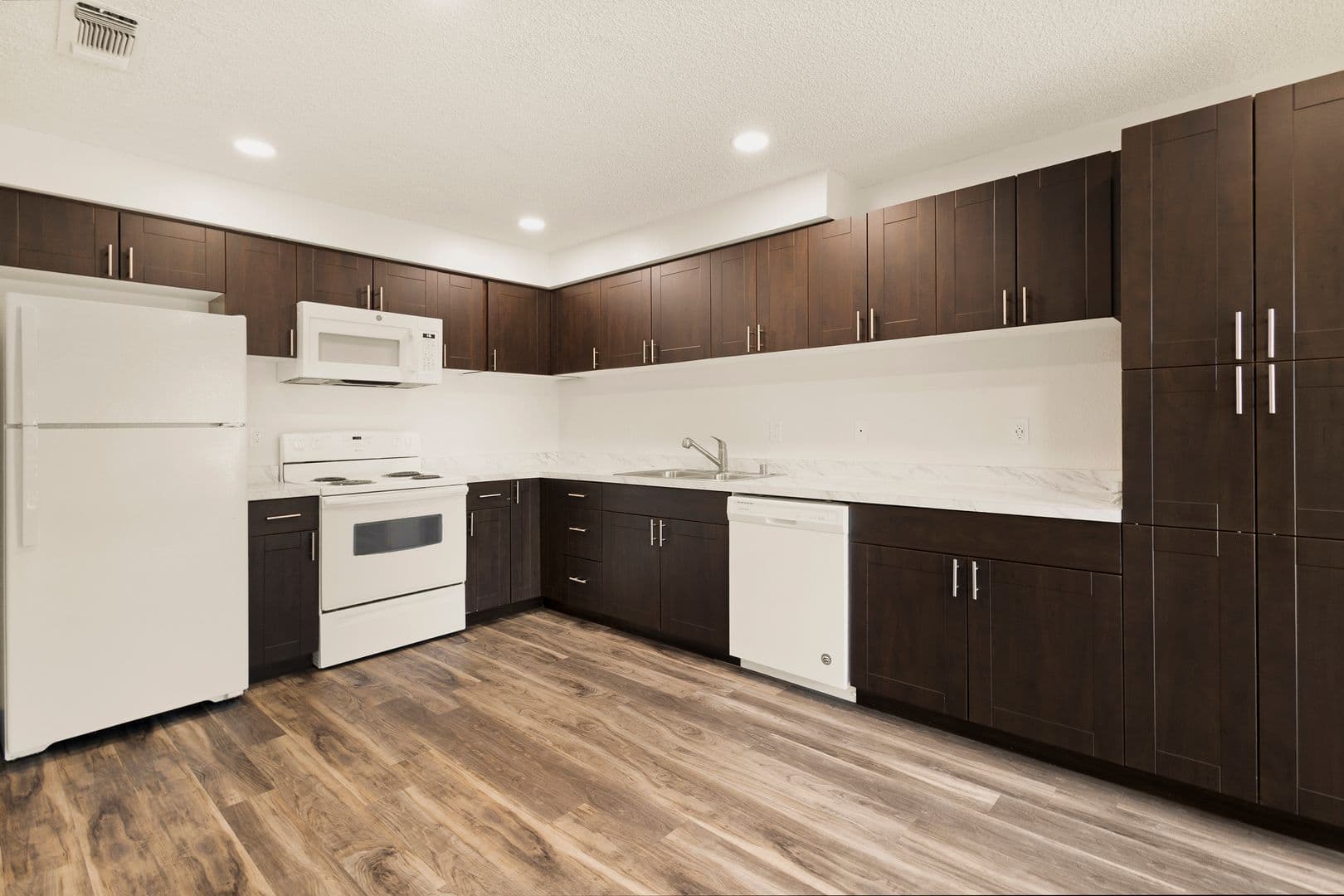 Chico Apartment: 1301 Sheridan Avenue