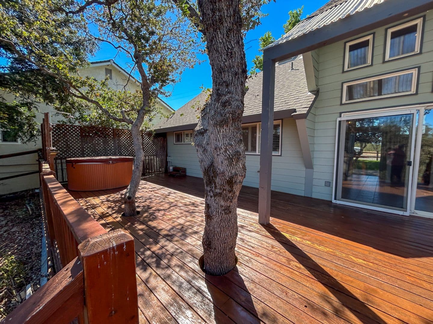 Cottonwood House: 19758 Sweet Brier Pl