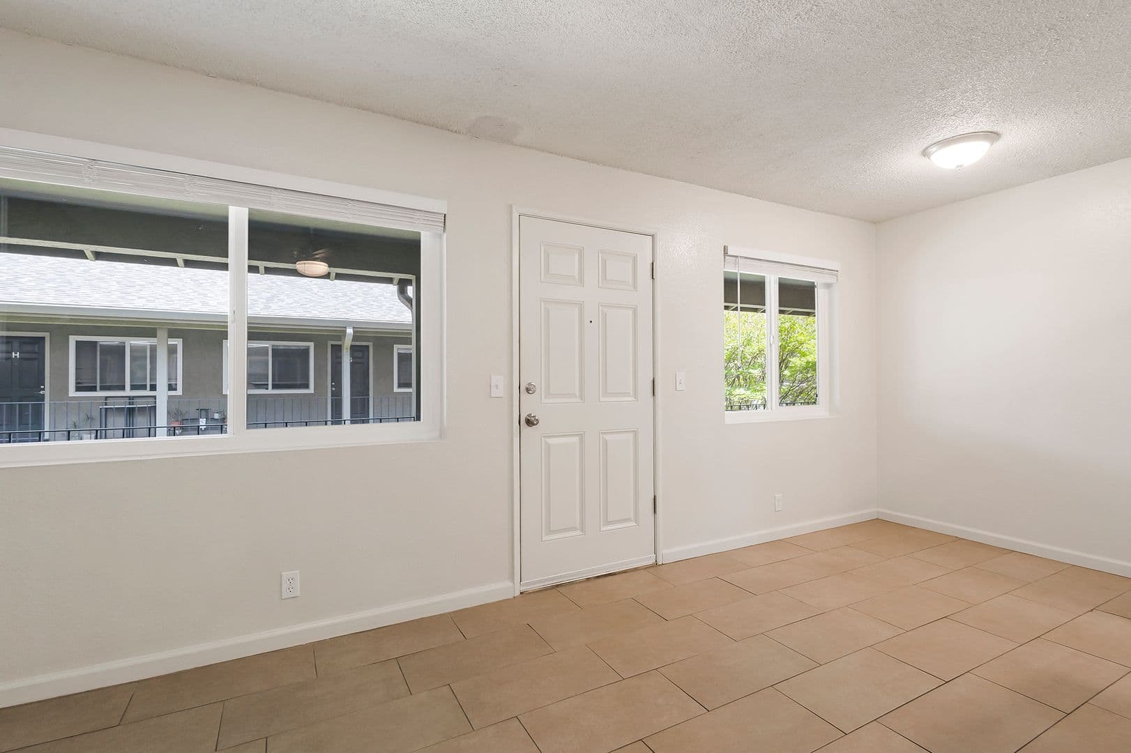 Chico Apartment: 348 W Sacramento Ave