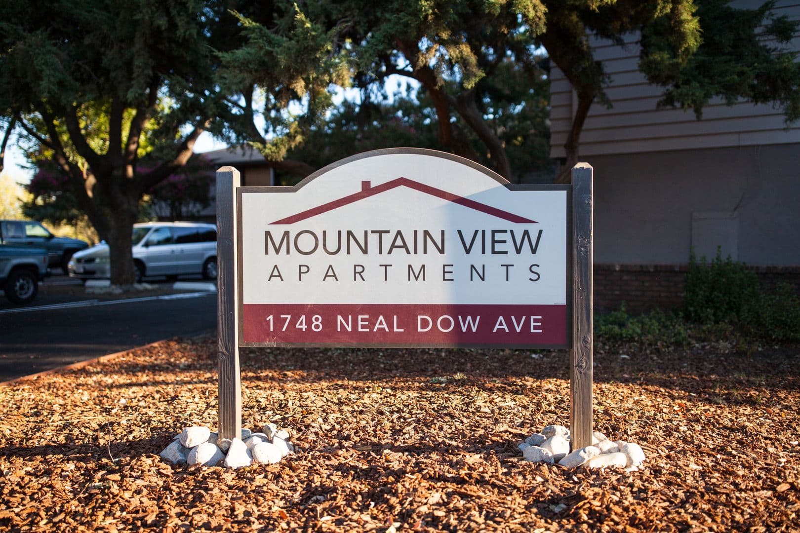 Chico Apartment: 1748 Neal Dow Avenue