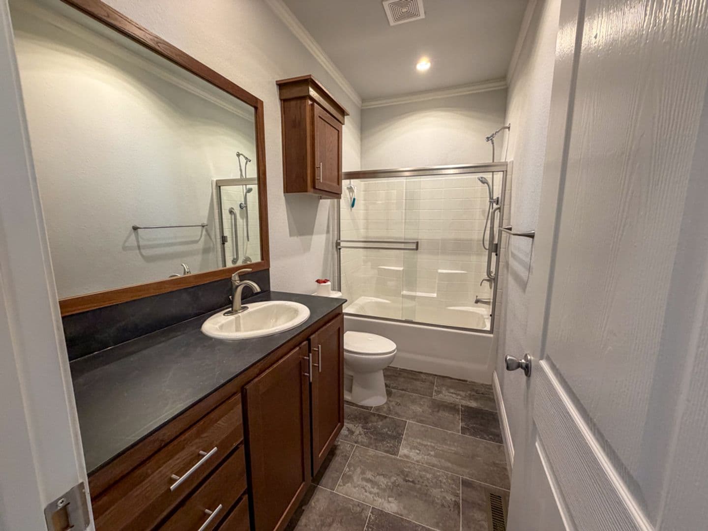 Magalia House: 13734 Ferguson Drive