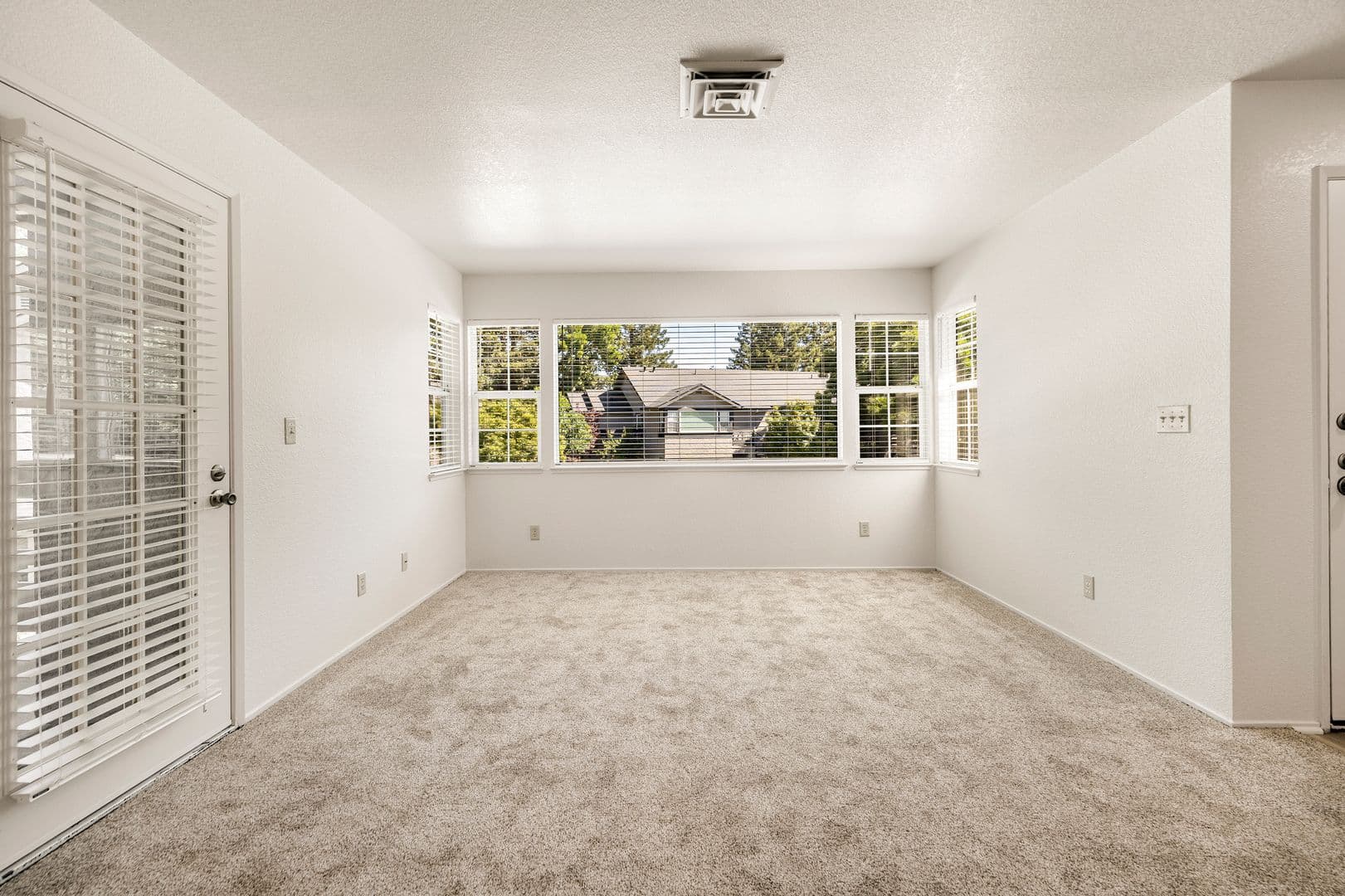 Chico Apartment: 2060 Amanda Way