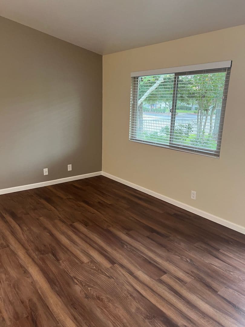 Chico Apartment: 1459 East Lassen Avenue,