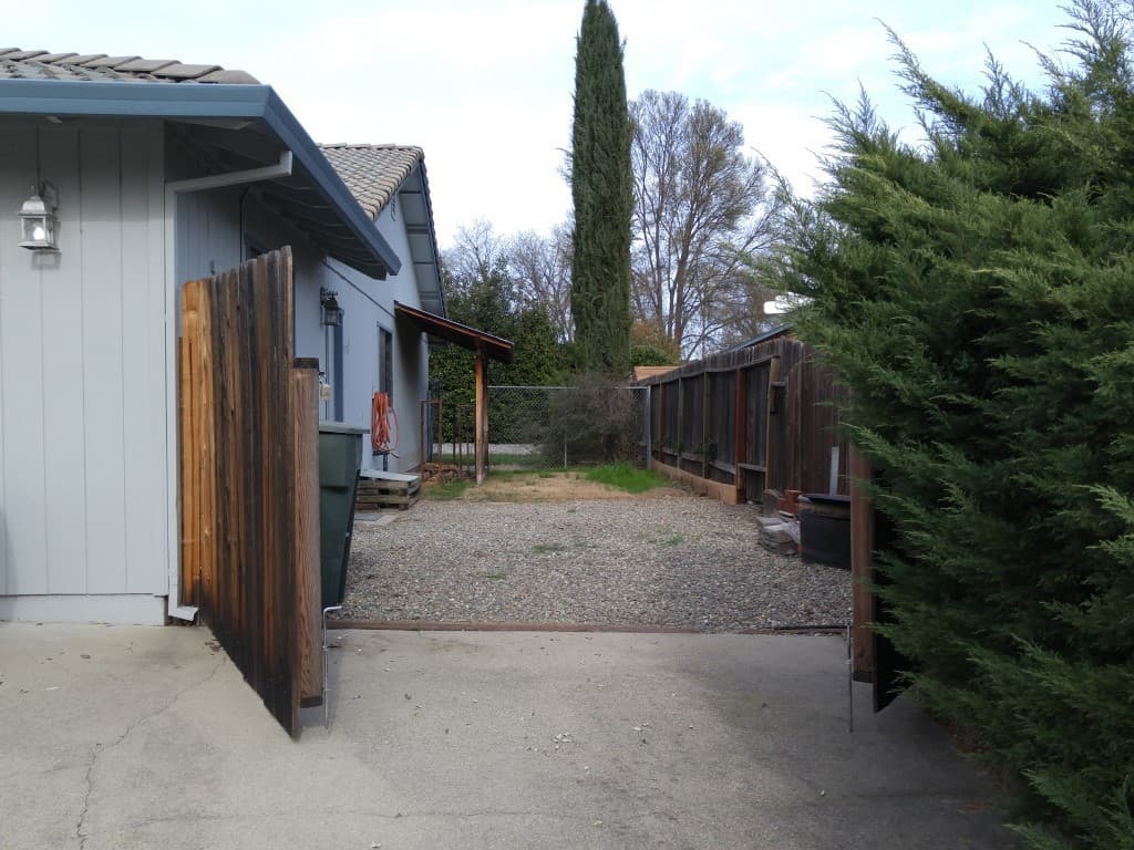 Redding House: 6827 Creekside St.