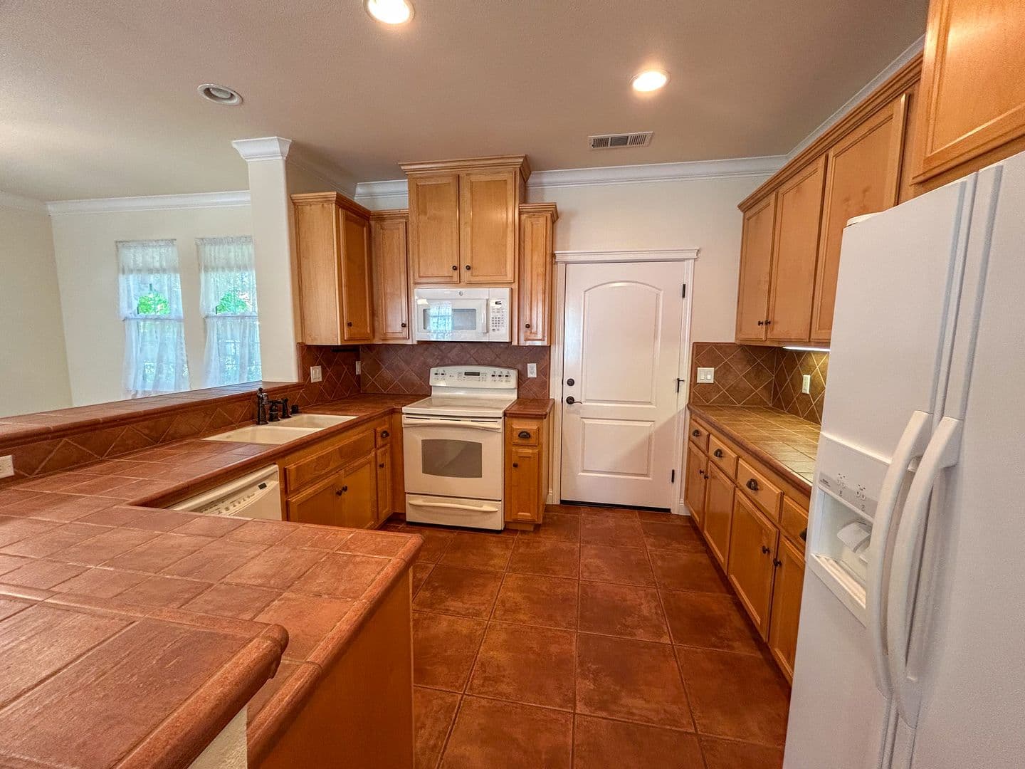 Orland House: 1340 Kate Court