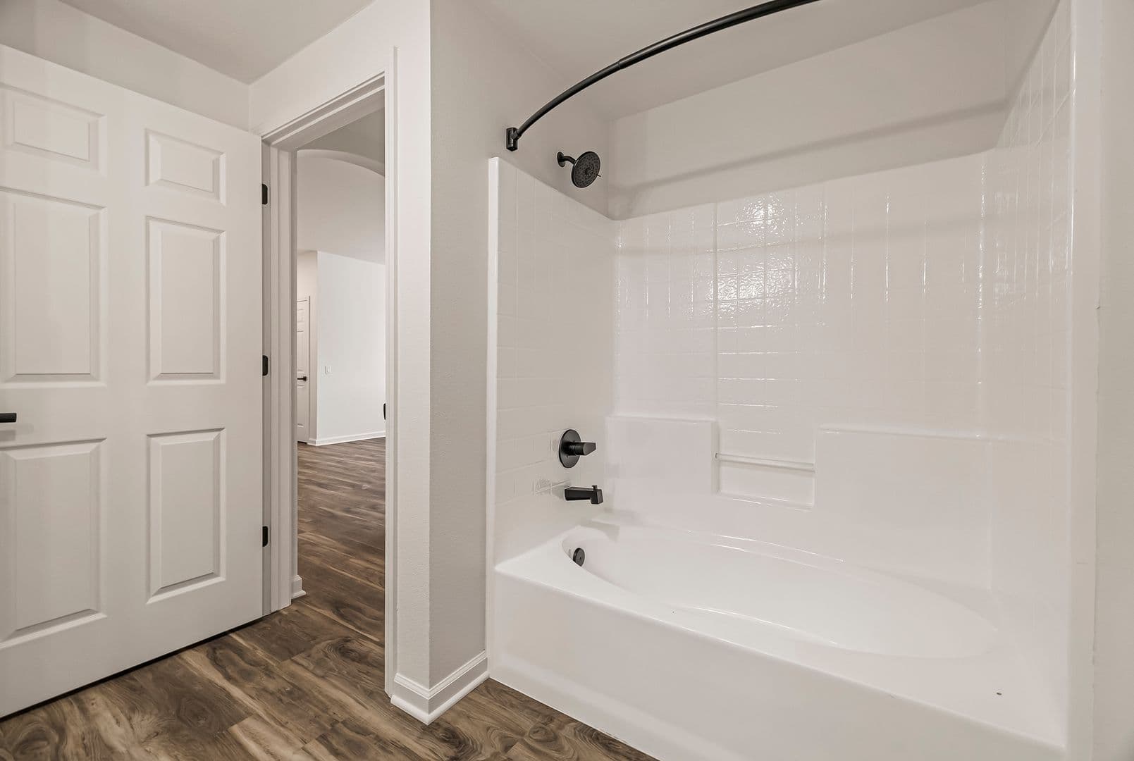 Chico Apartment: 100 Sterling Oaks Drive