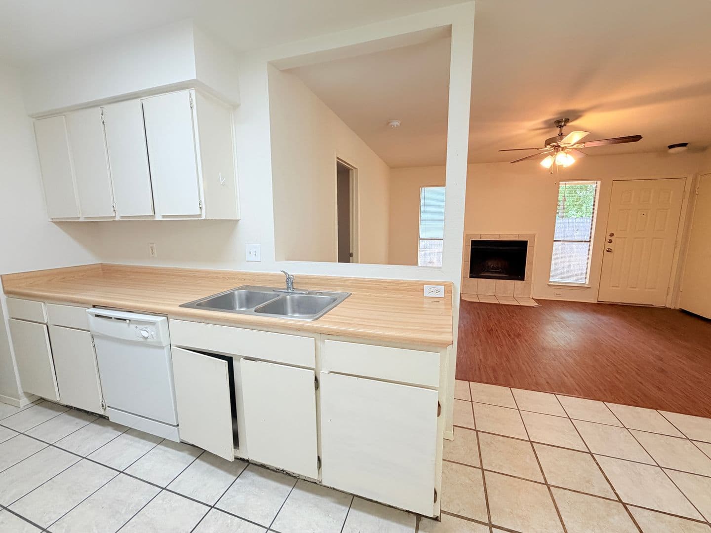 Round Rock House: 405 Parkhill Cove