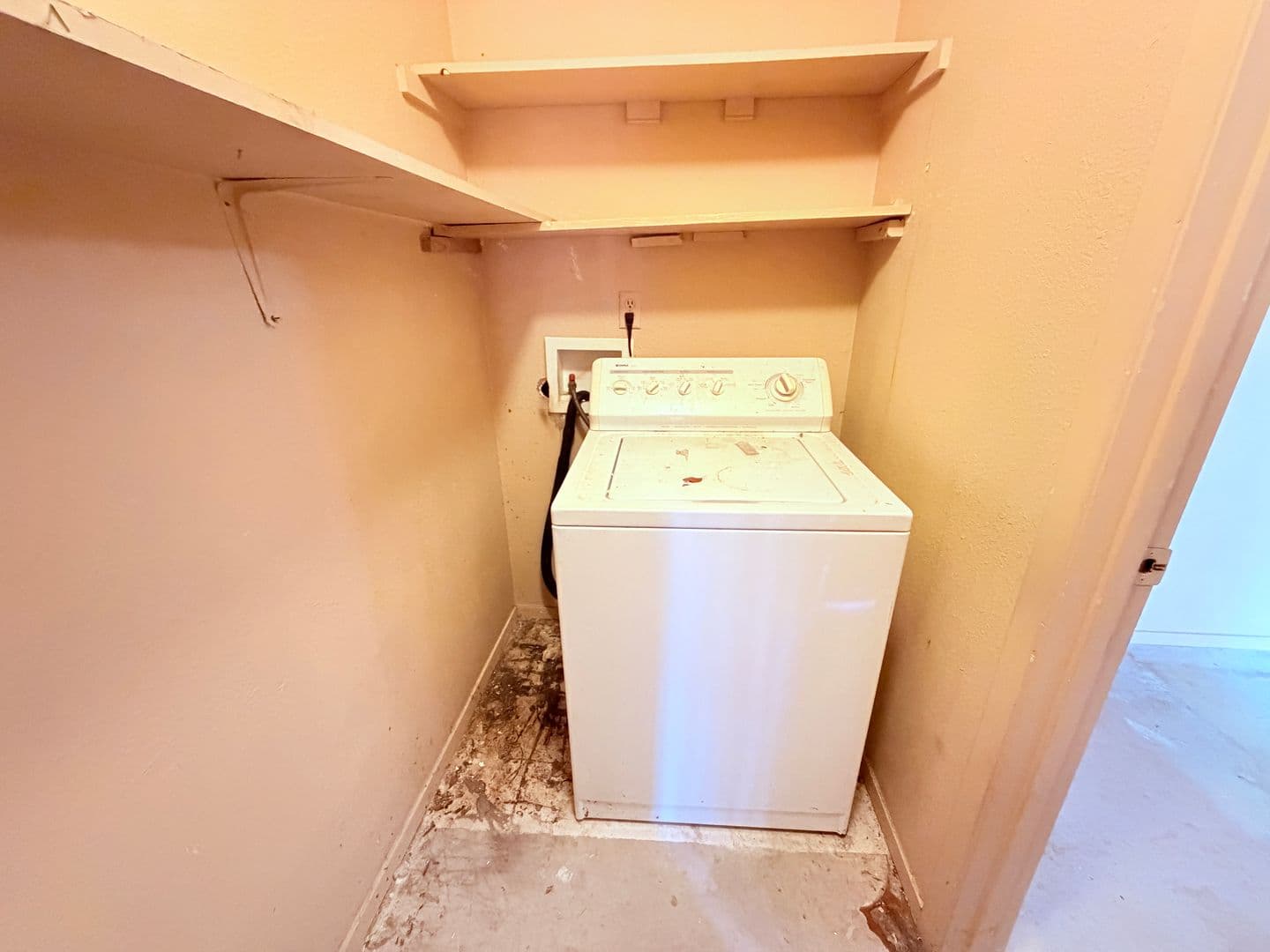 Austin Apartment: 6503 Columbia Oaks Court