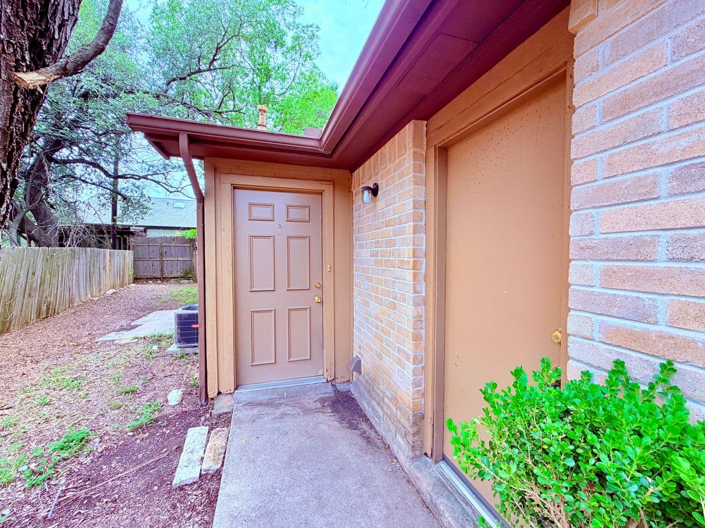 Austin Apartment: 6503 Columbia Oaks Court