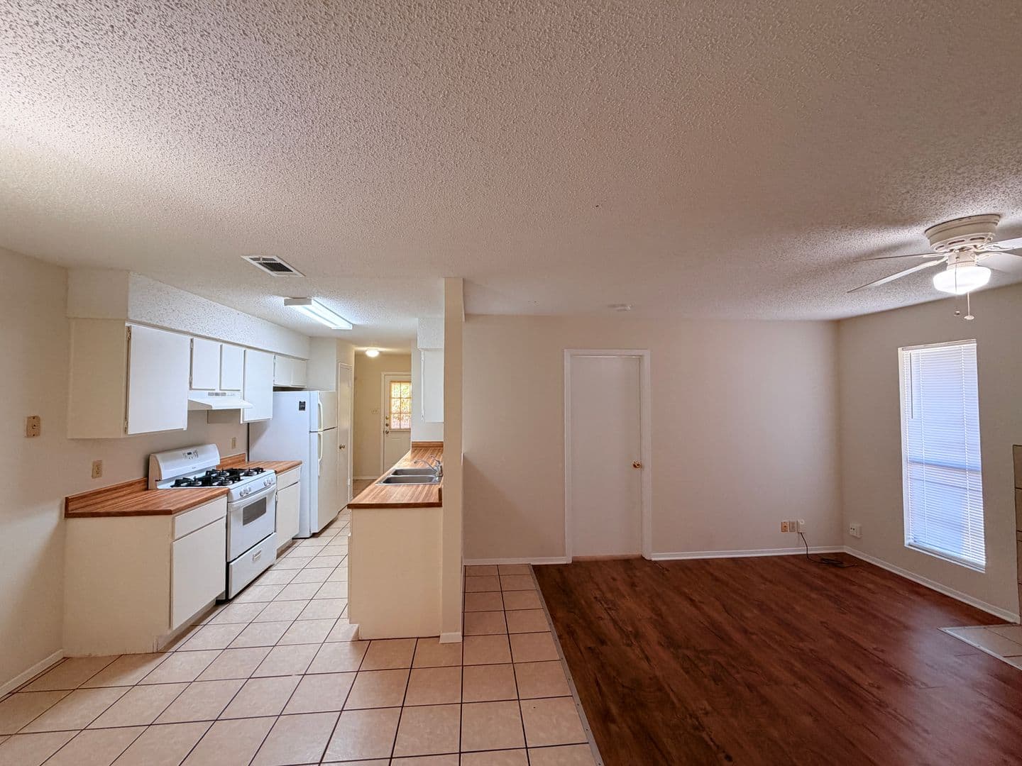 Round Rock Condo: 2303 Whitlow Cove