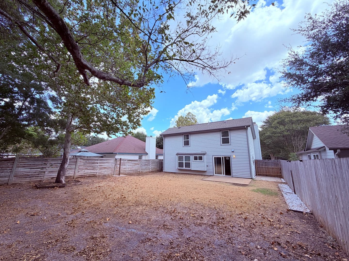 Leander House: 1605 Parkwood Drive
