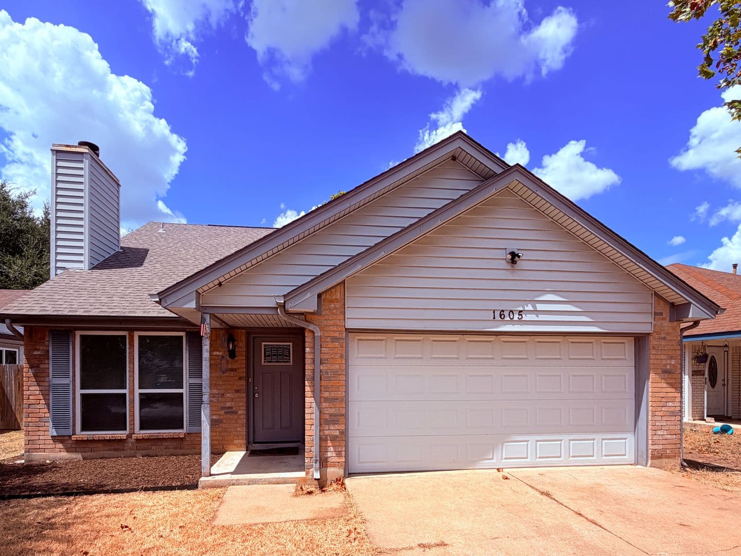 Leander House: 1605 Parkwood Drive