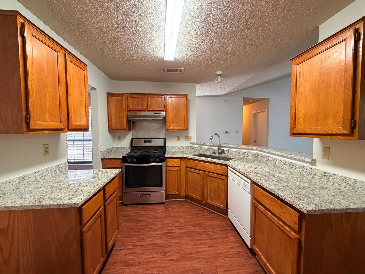 Round Rock House: 2013 James Place