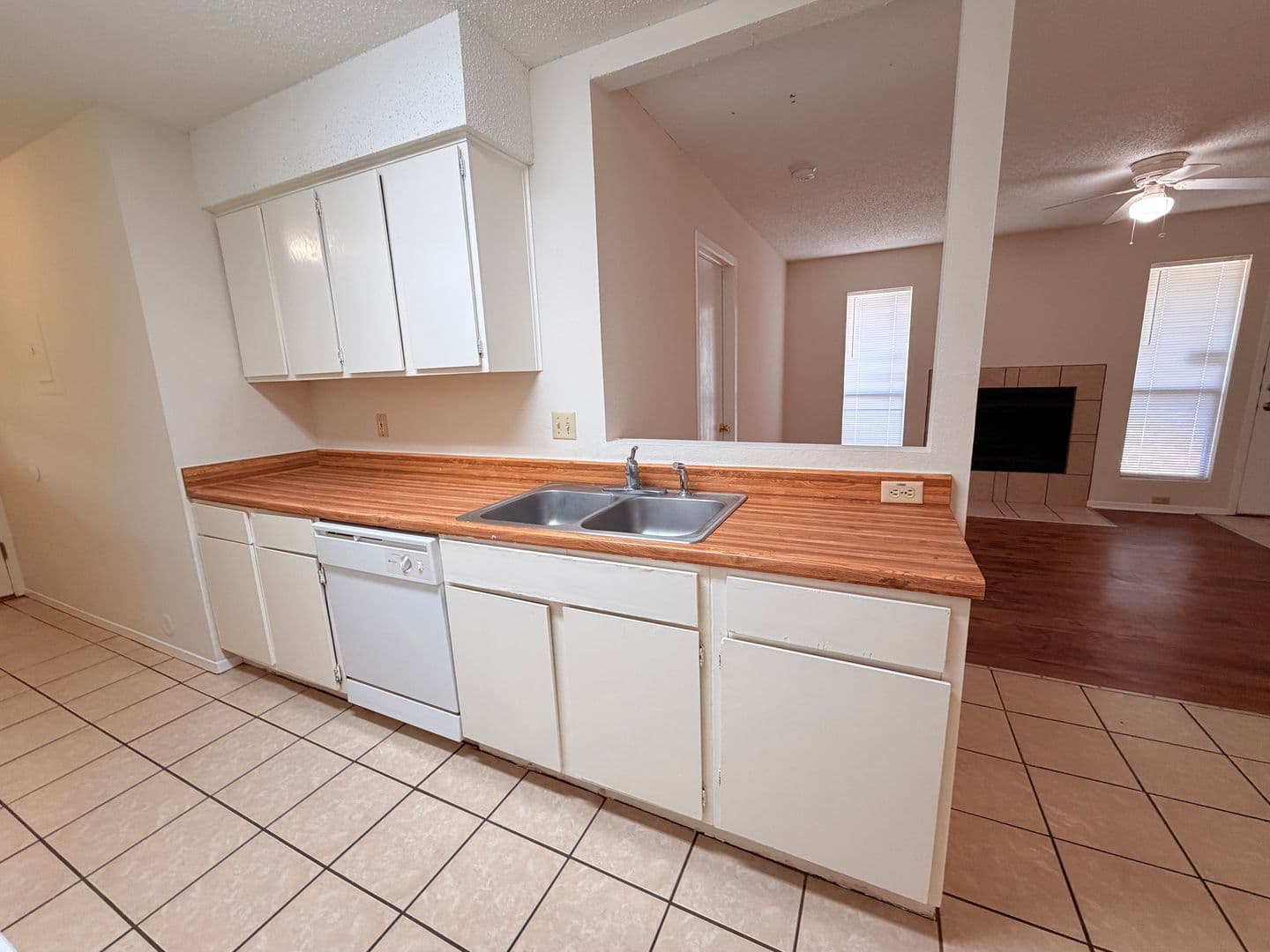 Round Rock Condo: 2303 Whitlow Cove