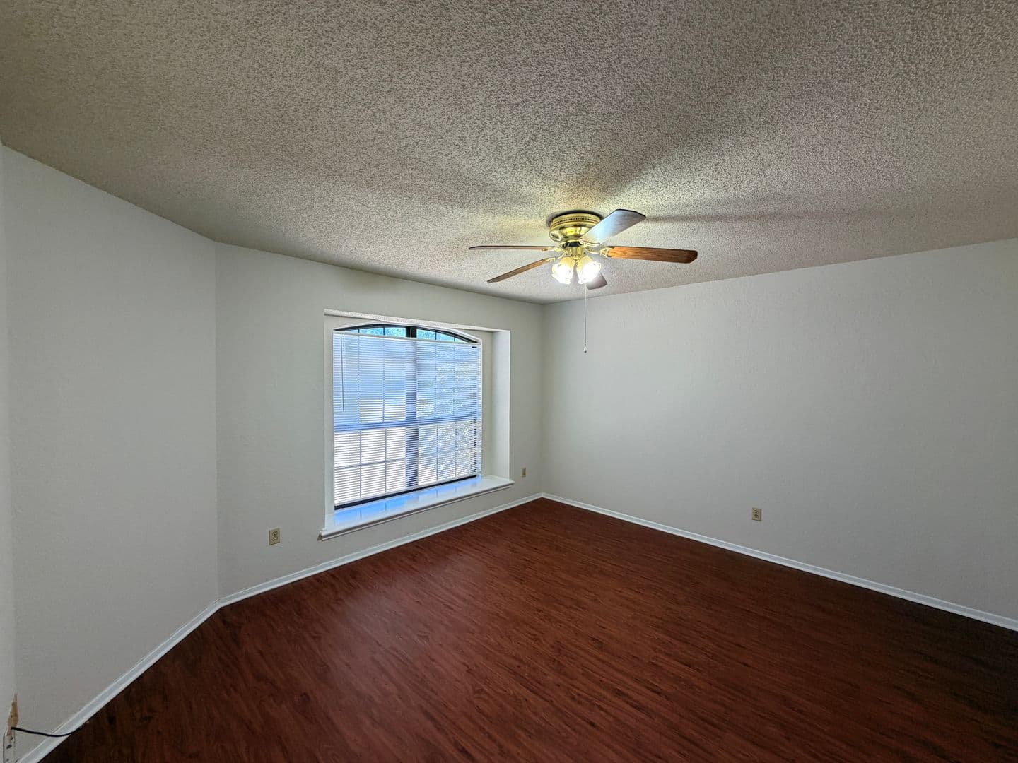 Round Rock House: 2013 James Place