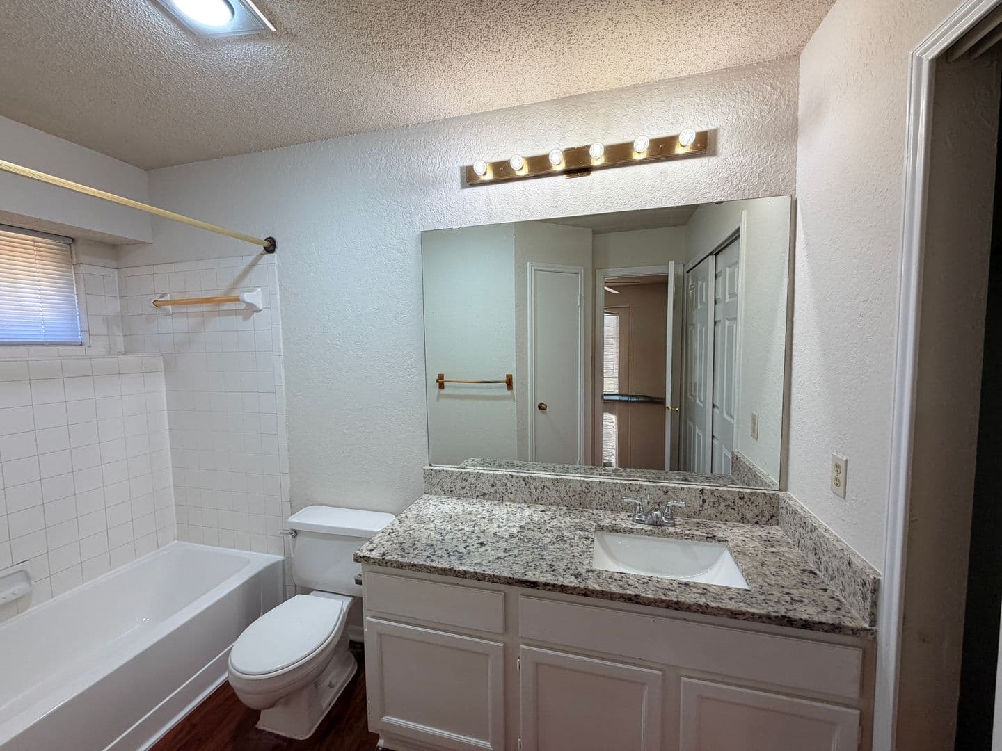 Round Rock House: 2013 James Place