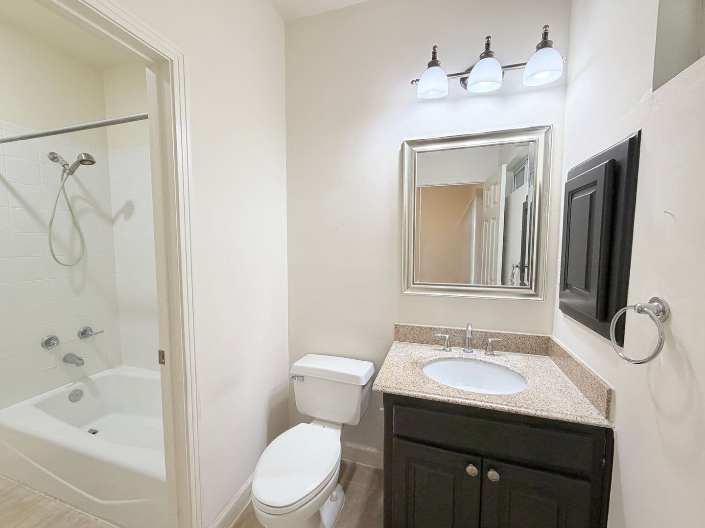 Austin House: 4009 Eck Lane