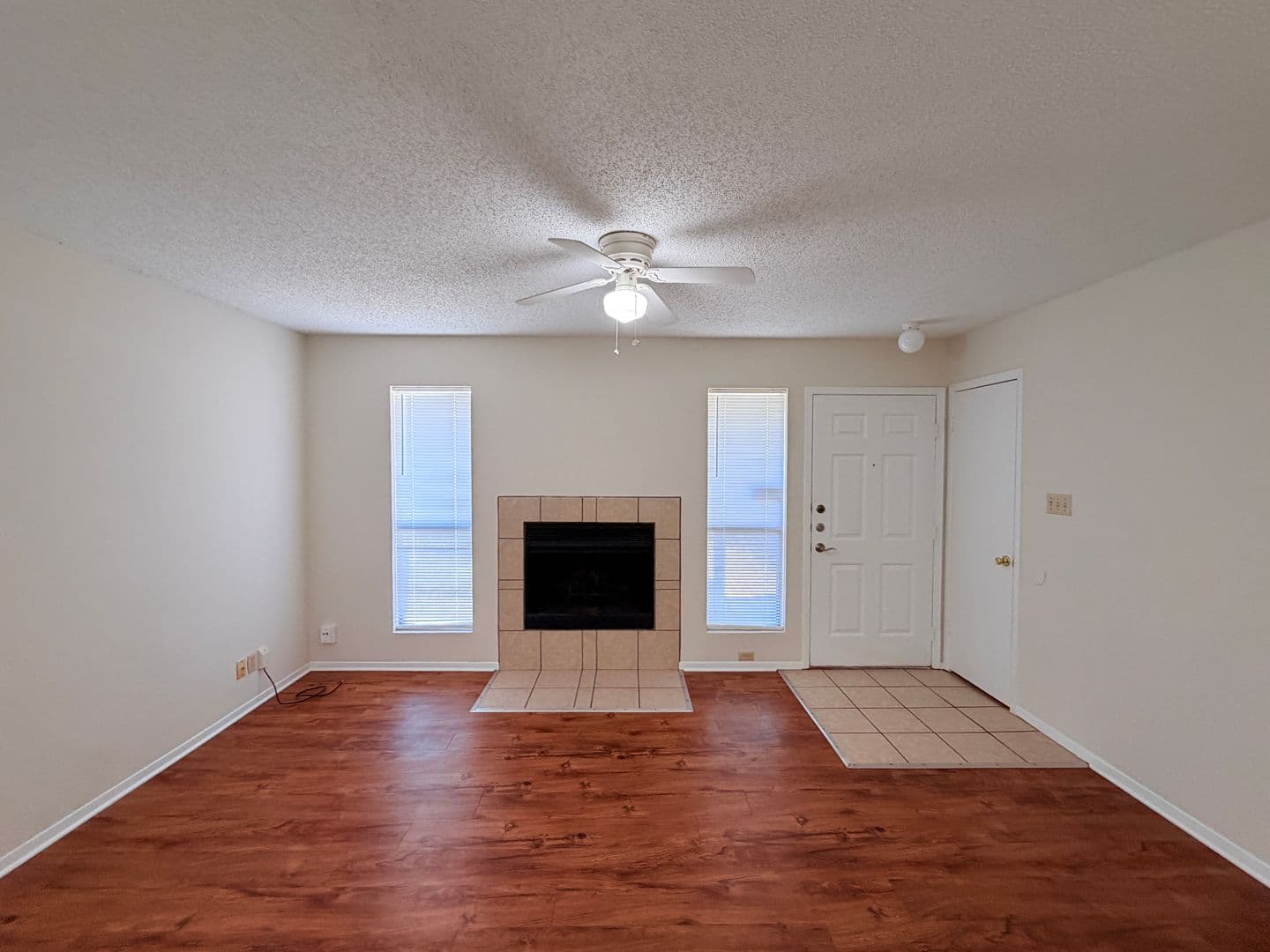 Round Rock Condo: 2303 Whitlow Cove