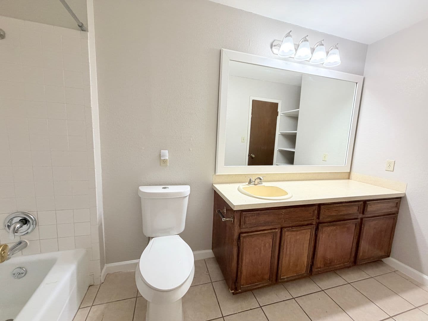 Austin Apartment: 8806 Cainwood Lane
