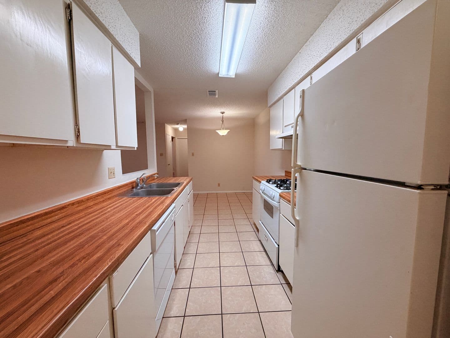 Round Rock Condo: 2303 Whitlow Cove