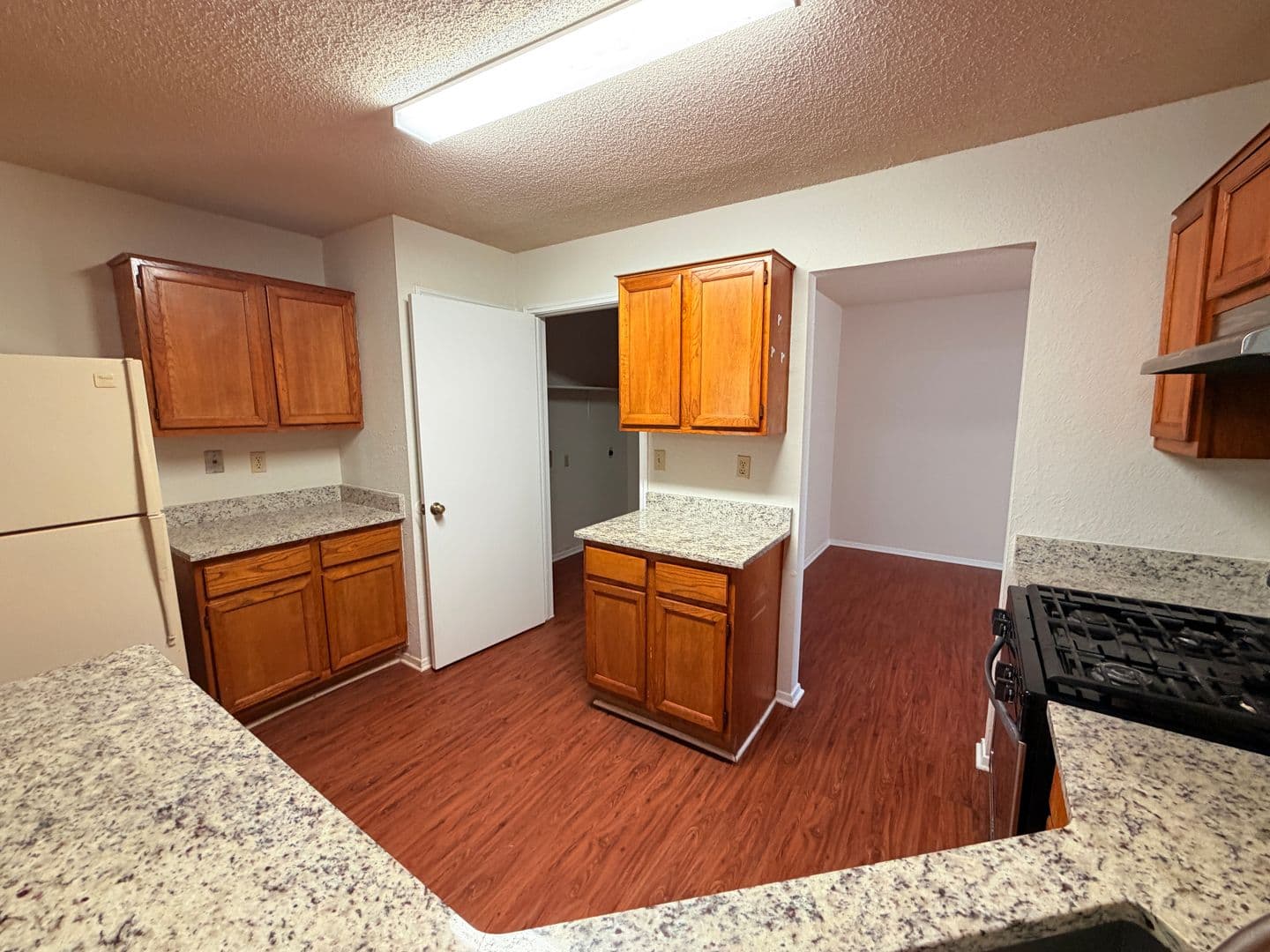 Round Rock House: 2013 James Place