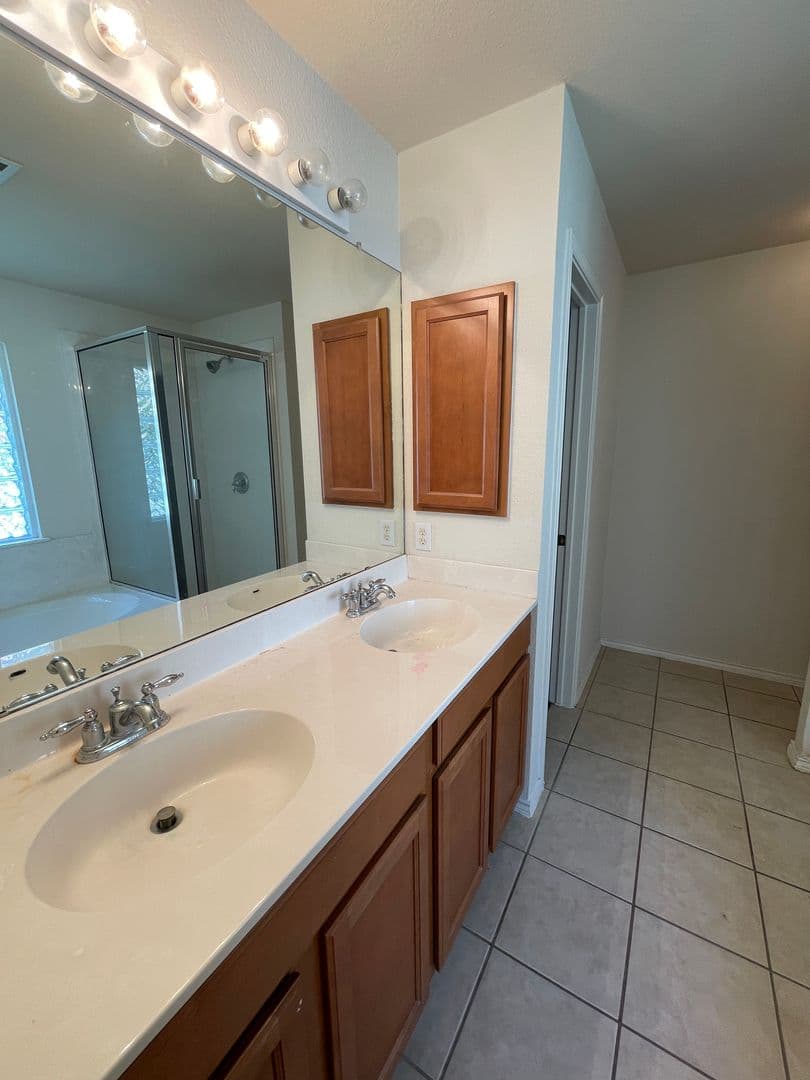 Round Rock House: 3830 Castle Rock Cove