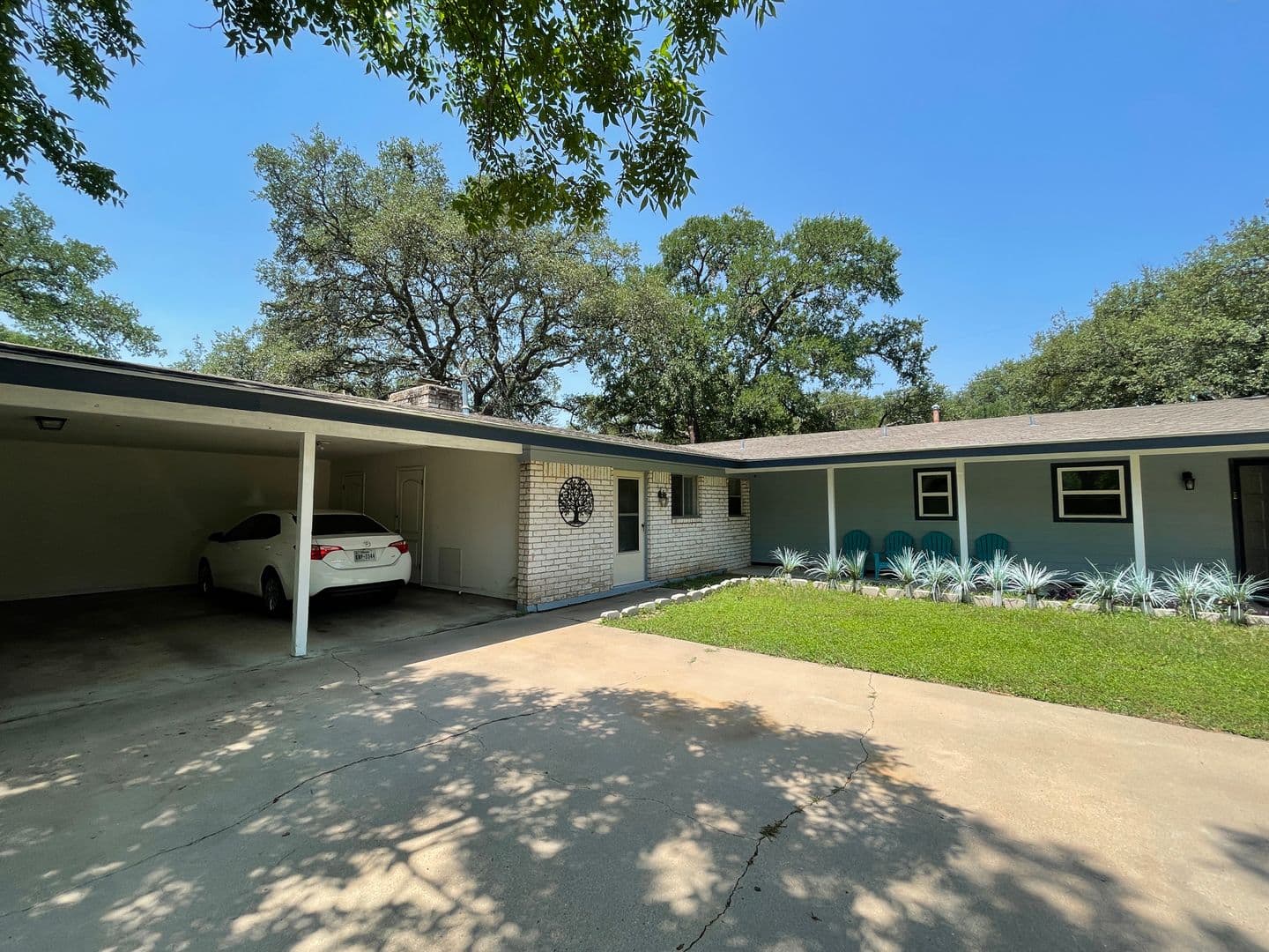 Austin Apartment: 914 Beaver Trail