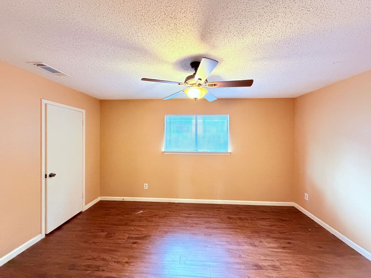 Austin Apartment: 6503 Columbia Oaks Court
