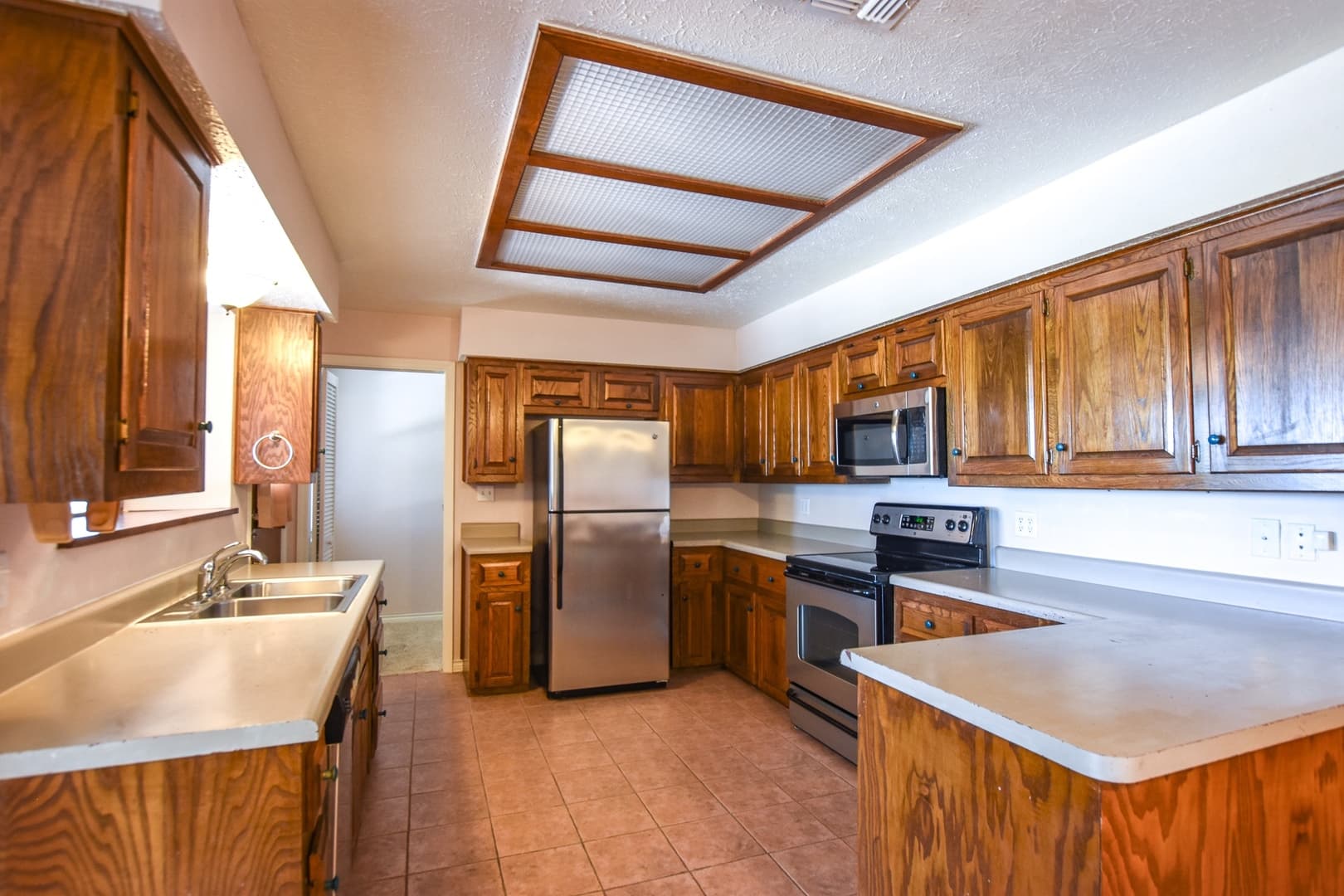Kerrville House: 1008 Linda Joy