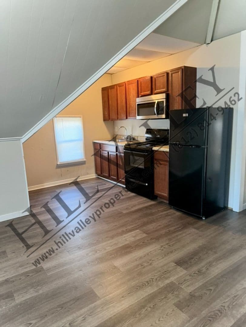Terre Haute Apartment: 926 S Center St