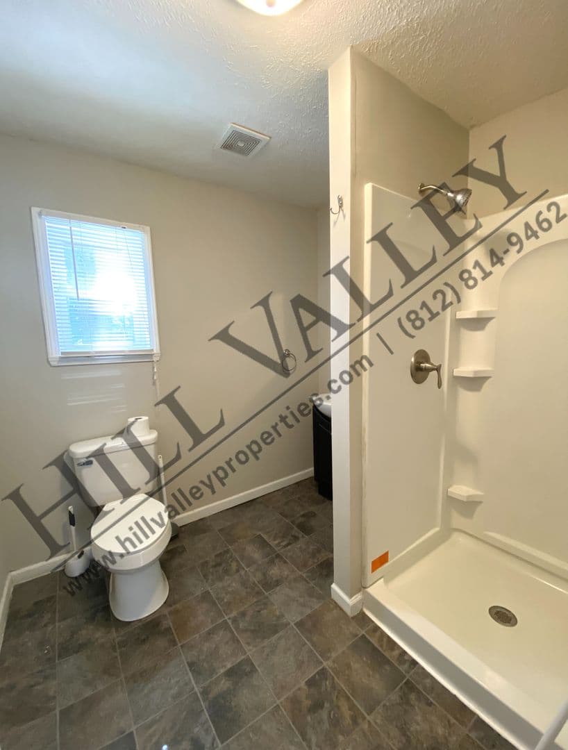 Terre Haute Apartment: 706 S 7th St