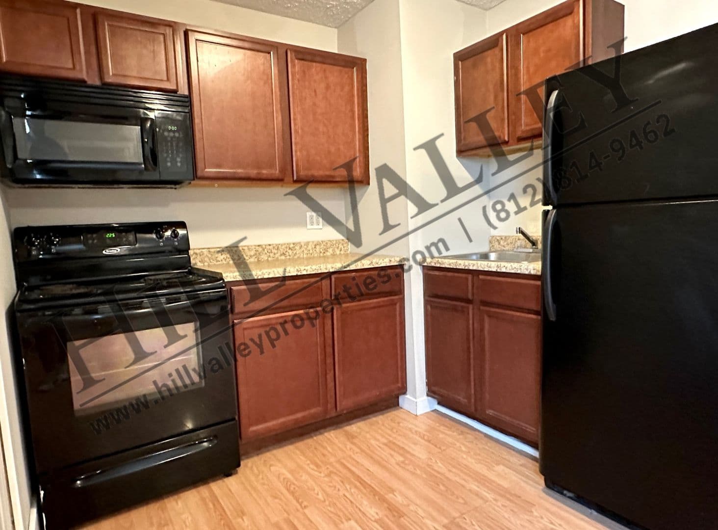Terre Haute Apartment: 706 S 7th St