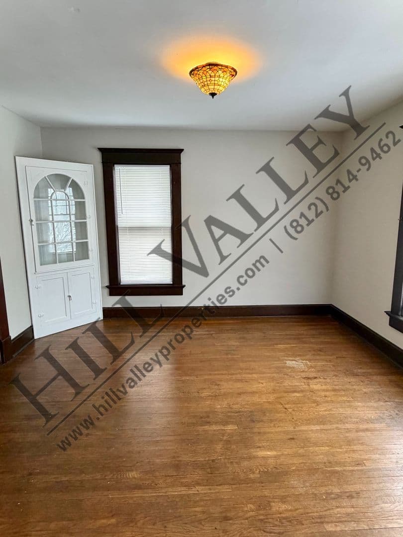 Terre Haute Apartment: 1623 Ohio St