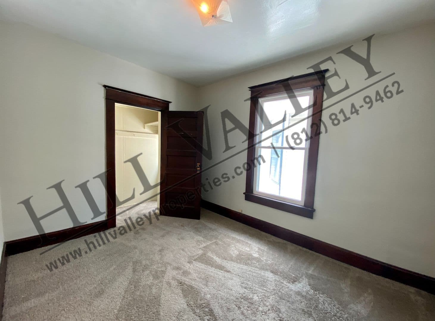 Terre Haute Apartment: 929 S 5th St