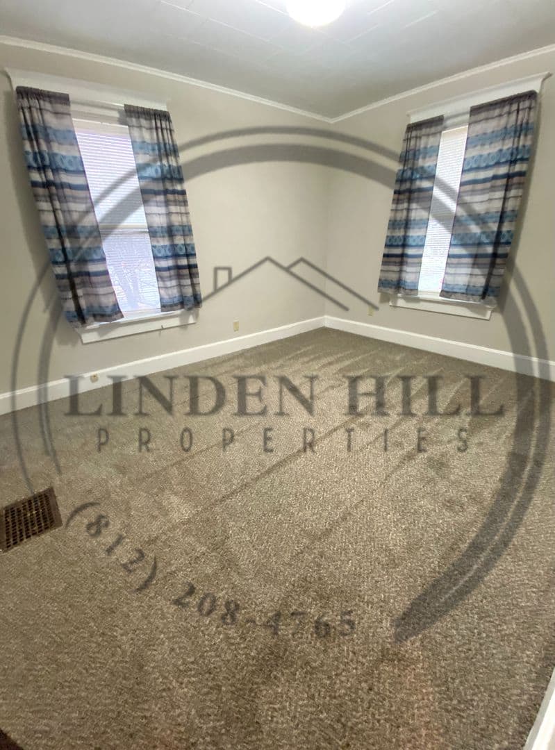 Terre Haute Apartment: 635 S 25th St