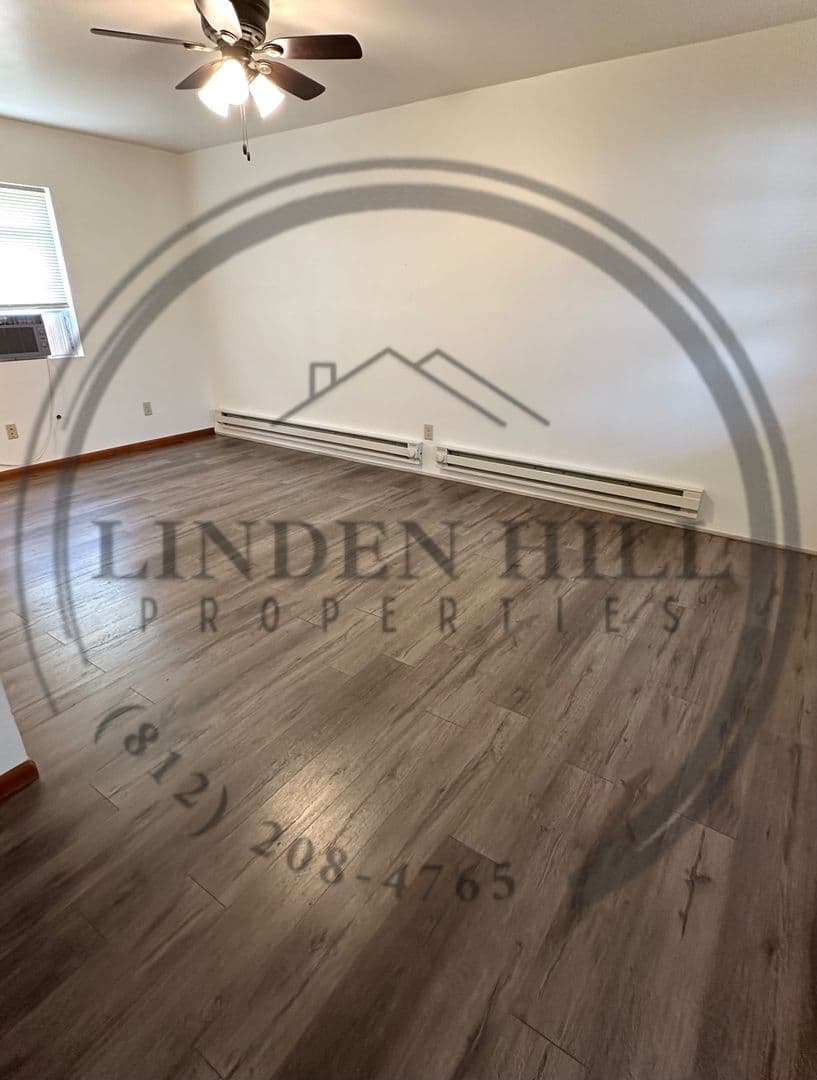 Terre Haute Apartment: 9999 E US HWY 40